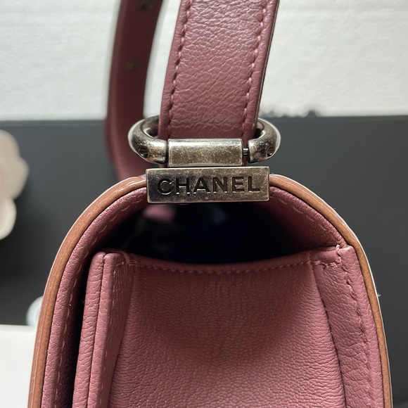 Chanel le boy 🚫TRADE - Picture 8 of 11